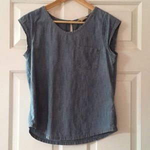 Short sleeve top
